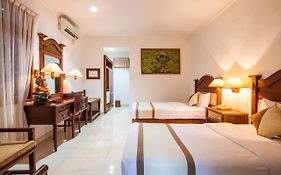 Beach Front Hotel Sanur